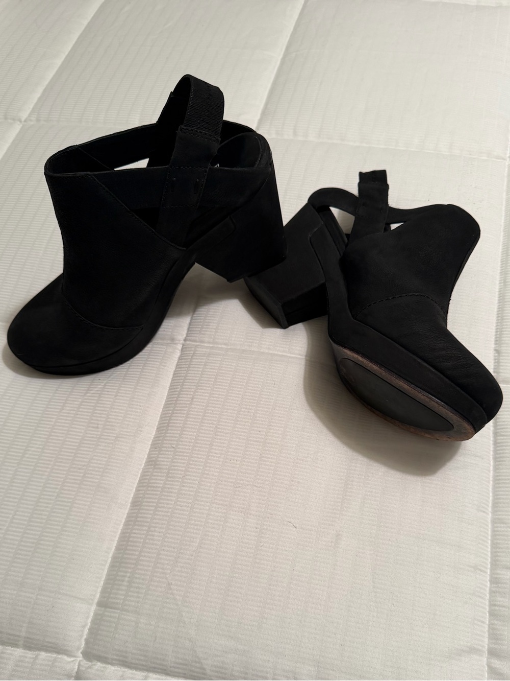 Eileen Fisher, Vero Cuoio, Women’s Black Suede Block Heel Slingback Pumps 9.5